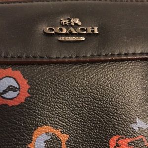 COACH Purse & Wristlet!!